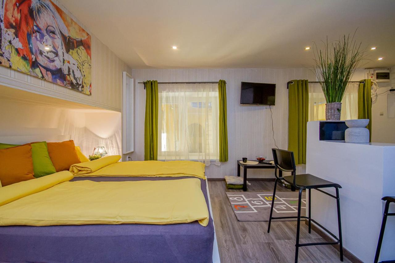 Urania Apartment 布达佩斯 外观 照片